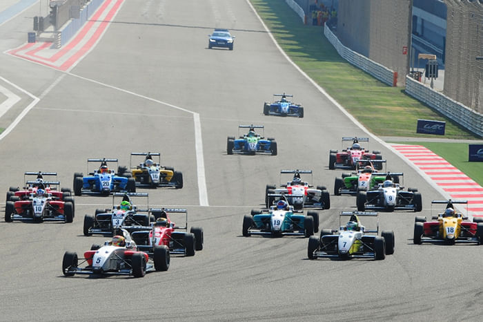 Cullen, Moore and Lauda win in MRF Challenge